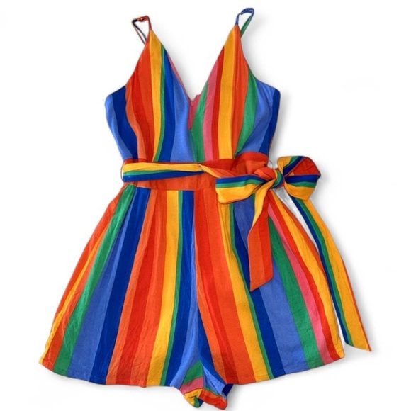 NWT Gianni Bini Rainbow Stripe Romper Medium Tie Waist V Neck Festival - Picture 8 of 8